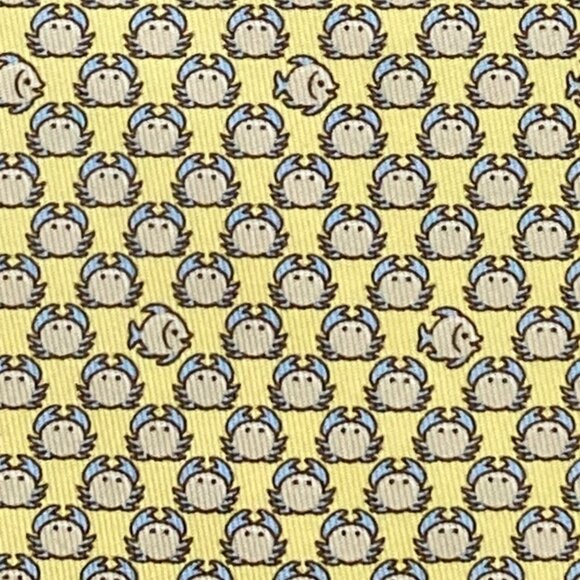 NEW IN BOX HERMES TIE - YELLOW w WHIMSICAL BLUE & TAN ANGEL FISH & SEA CRABS XL - Picture 2 of 5